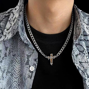 Ins verre miroir croix collier hommes diamant mignon sens avancé de niche hip-hop haute rue mode lien chaîne tendance - Product Image 3