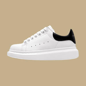 Nuove <span class=keywords><strong>scarpe</strong></span> estive in <span class=keywords><strong>pelle</strong></span> bianca da <span class=keywords><strong>uomo</strong></span> e da donna con punta tonda in pizzo con suola spessa scarpa da tavola sportiva - Product Image 3