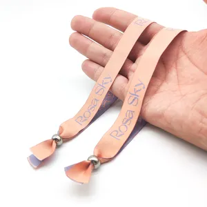 फैक्टरी कस्टम नि: शुल्क अनुकूलित घटना wristband पार्टी की आपूर्ति के लिए बुना wristband