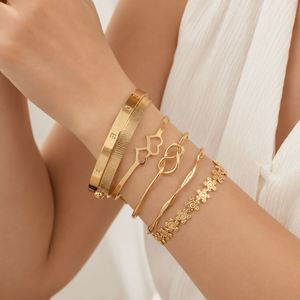 Elegante Conjunto de Brazaletes de Aleación de Zinc en Colores Oro y Plata con Cristales de Imitación, Diseños de Letra, Amor, Corazón, Flor, Infinito 8 y Abierto Hueco - Product Image 1