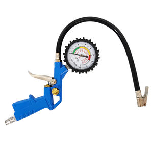 Heavy Duty 0-230psi Analog <b>Tire</b> Pressure <b>Gauge</b> with Hose & Swivel Chuck - Product Image 1