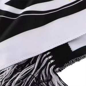 ملحقات مروحة كرة القدم الرياضية عالية الجودة ومخصصة ومطبوعة من البوليستر للأطفال - Product Image 3