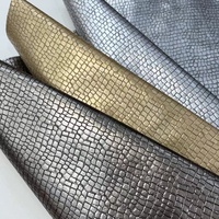 Cuir synthétique PU gaufré imprimé grain de crocodile en pierre vintage pour chaussures sacs à décorer