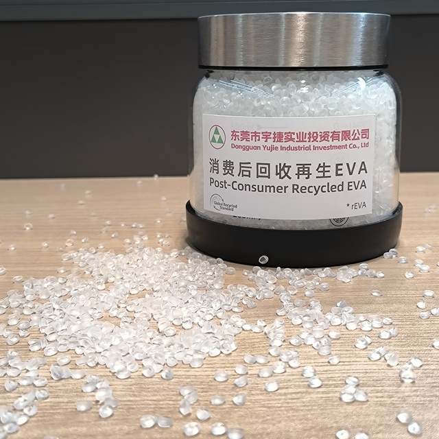 YUJIE PCR EVA Recycled EVA Pellets Post Consumer EVA Granules GRS Certified ISO9001 Certified Lightweight Injection Molding Foam