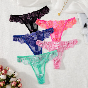 กางเกงในผู้หญิงลายปักดอกไม้ใหม่ สไตล์ยุโรปและอเมริกา เซ็กซี่ ใส่สบาย ระบายอากาศได้ดี - Product Image 1