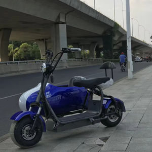 Scooter électrique à <span class=keywords><strong>trois</strong></span> <span class=keywords><strong>roues</strong></span>, nouveau design, <span class=keywords><strong>moto</strong></span> avec réservoir latéral pour jusqu'à - Product Image 1