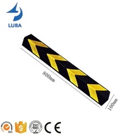 Protection d'angle en caoutchouc de 800 mm avec 4 blocs réfléchissants jaunes en forme de L pour la sécurité des murs de garage et d'entrepôt