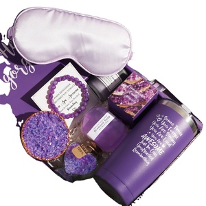 Nouvelles Idées de Produits 2026 Magnifiques Coffrets Cadeaux SPA à la Lavande avec Masque pour les Yeux, Bouteille Isotherme et Bougie pour Noël et <span class=keywords><strong>Anniversaire</strong></span> - Product Image 2