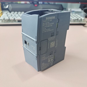 Módulo de Salida Digital Siemens Simatic S7 1200 SM1222 16 DO, 6ES7222 1HH32 0XB0, Módulo IO Industrial - Product Image 1