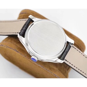 Nuevo reloj mecánico para hombre, estilo clásico y versátil, la elección perfecta para uso formal y casual. - Product Image 5