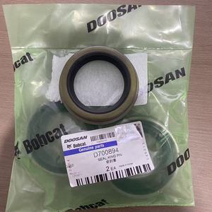 Sello de Aceite Original DOOSANDEAWOO D700894 para Montacargas Dushan DOOSAN/DEAWOO/BOBCAT - Product Image 2