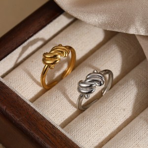 Bague ouverte légère et fraîche en acier inoxydable, design de niche, anneaux enveloppants, accessoires pour femmes, vente en gros, mode coréenne - Product Image 5