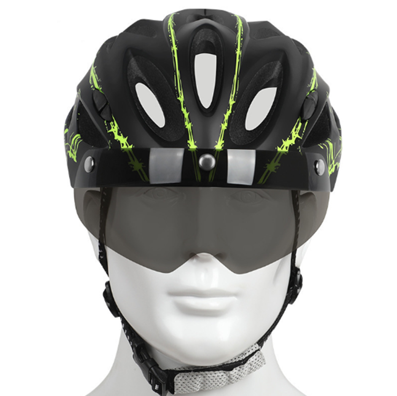 Riding windshield integrated male and female mountain bicycle accessories riding equipment helmets bike