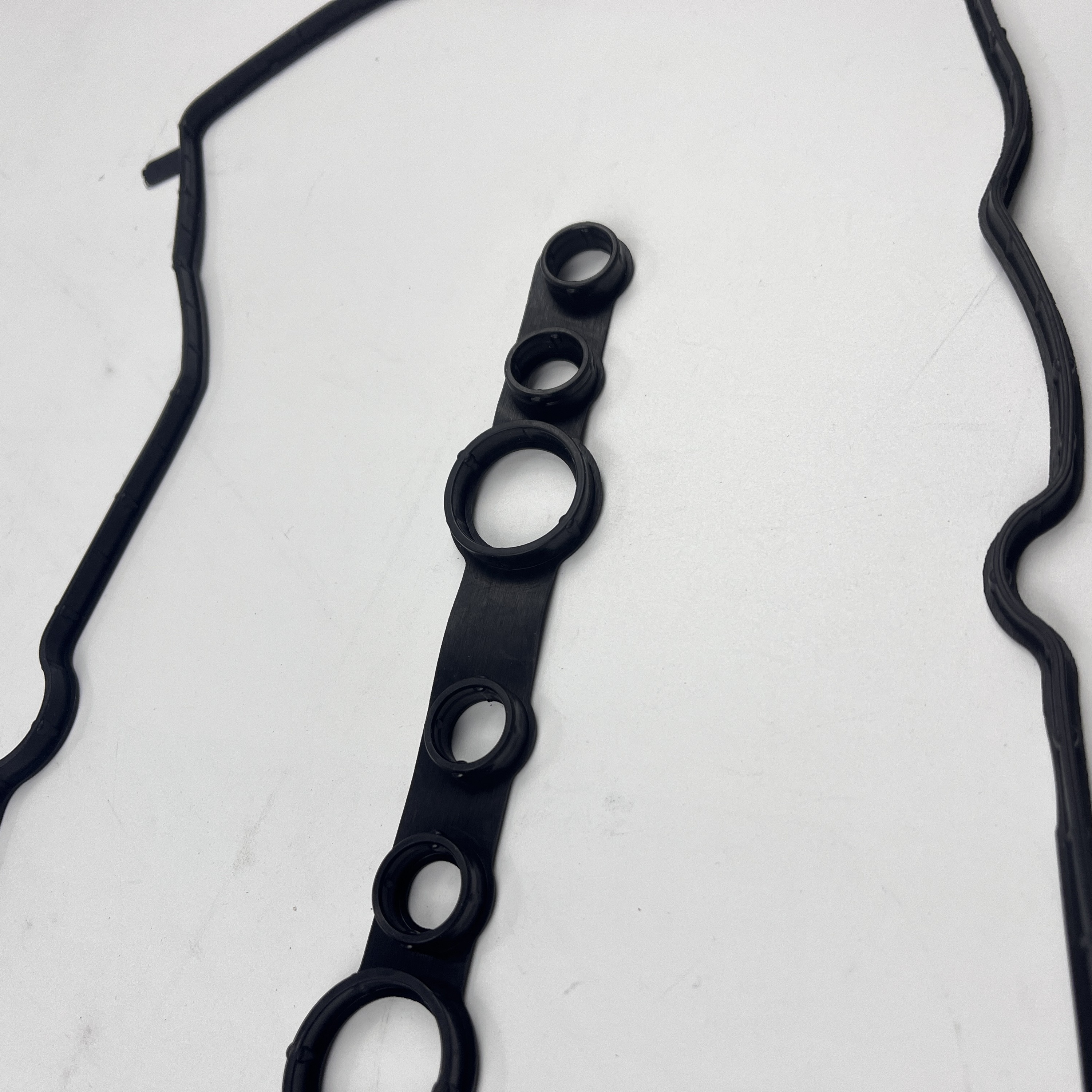Car Accessories Engine Valve Cover Gasket for Toyota 2GDFTV 1GD FTV Land Cruiser Hilux Revo GUN 125 126 GDJ150 2GD 11213-0E010 - Product Image 2 of 2