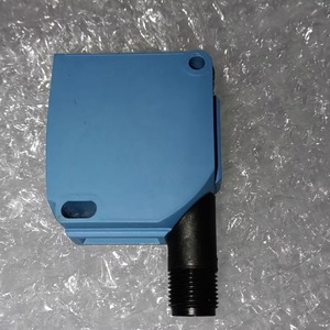 WTT12L-B2561 1PCS NUEVO Sensor Fotoeléctrico SICK 1072611 - Product Image 2