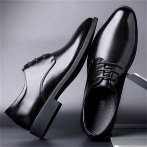 Zapatos Formales de Cuero para Hombre, Estilo Británico, Suela Suave, con Diseño de Aumento de Altura Incorporado, Estilo Casual, Pueden Usarse como Zapatos Formales - Product Image 3
