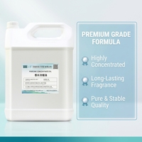 Minyak Parfum Konsentrat Grosir 1kg 5kg 25kg Pengembangan Aroma Kustom OEM Label Pribadi untuk Startup Merek
