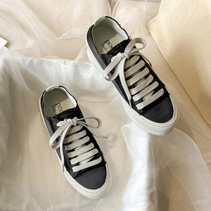 Baskets blanches pour femmes à semelle épaisse, talon compensé intégré, en satin, chaussures tendance pour le printemps et l'automne - Product Image 5