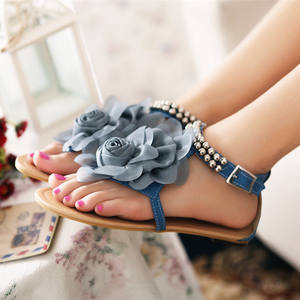 Nuovi Sandali Estivi da <span class=keywords><strong>Donna</strong></span> con Cinturino tra le Dita, Decorati con Perline e Fiori, Colore <span class=keywords><strong>Beige</strong></span> - Product Image 3