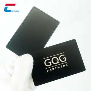 免费样品金属商务卡带标志印刷NTAG215 NTAG216智能哑光黑色空白金属卡贵宾商务签证卡