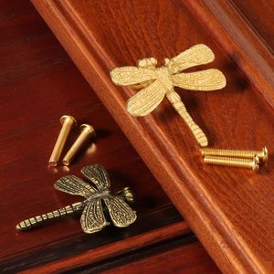 Perilla de puerta de libélula de latón Vintage, gancho de manija de gabinete de estudio y dormitorio con temática de insectos y gancho colgante - Product Image 3