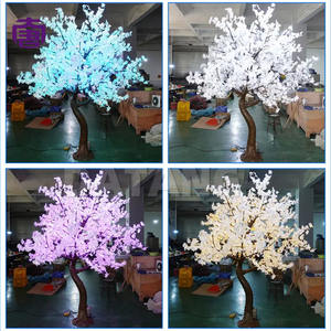 Guirlande lumineuse LED imperméable en forme de feuille d'érable pour l'extérieur, décor paysager féérique pour campus et jardins, en vente - Product Image 2