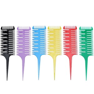 Peigne en plastique à dents larges pour usage en salon, design à dents larges, couleur rouge - Product Image 4