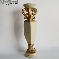 Bougeoir en forme de vase en résine blanche antique Accents dorés pour la décoration de Noël Comprend d'autres lanternes de bocaux à bougies