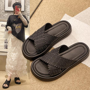 Sandales d'été personnalisées pour femmes, style INS, à bout ouvert, plateforme, antidérapantes, respirantes, vente en gros pour la maison - Product Image 3