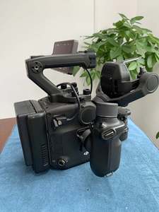 Cámara <span class=keywords><strong>de</strong></span> <span class=keywords><strong>Cine</strong></span> DJI Ronin 4D-8K con Gimbal Zenmuse X9-8K, 90% Nueva - Product Image 4