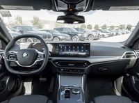 Mobil Sedan BMW I4 XDrive40 BEKAS 2024 TERPERCAYA