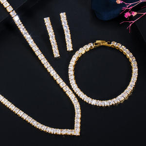 En kaliteli klasik prenses kesim kübik zirkon kadınlar lüks düğün kolye küpe ve bilezik 3 adet takı setleri için parti - Product Image 3