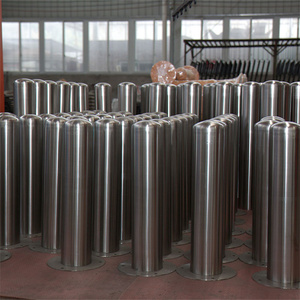 Borne de stationnement <span class=keywords><strong>amovible</strong></span> en métal pour allée extérieure, sécurité foule Véhicule Crash Road Barrière de circulation en acier inoxydable - Product Image 4