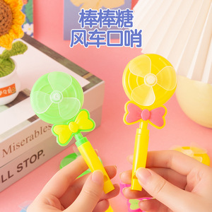Silbato de molino de viento con forma de piruleta, juguete para niños de color caramelo, regalo portátil para niños de 4 a 6 años - Product Image 1
