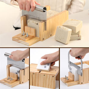 Kit complet de fabrication de savon DIY Nicole avec revêtement en caoutchouc fait main, écologique, non toxique, coupe-savon et tampon multifonctionnels - Product Image 4