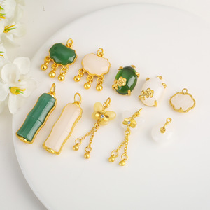 Colgante de Bambú con Incrustaciones de Oro Antiguo e Imitación de Jade Hetian, para Bisutería DIY, Accesorio para Pulseras y Collares - Product Image 3