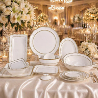 Service de vaisselle en porcelaine de luxe avec bord doré, assiettes rondes, carrées, rectangulaires, ovales et support à gâteau à 2/3 niveaux pour mariage, vente en gros
