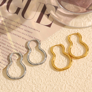 Pendientes de aro chapados en oro con forma de corazón, estrella, ovalados, redondos, joyería de moda unisex para mujeres y hombres, diseño abierto de estilo europeo simple - Product Image 2