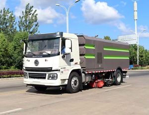 Camion balayeuse-aspireuse routière Clw 4x2 18 tonnes, vente directe d'usine pour le nettoyage des routes - Product Image 1