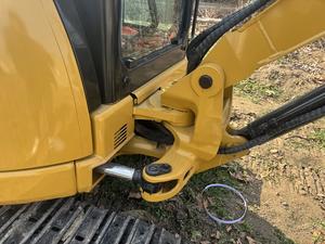 Mini-excavatrice d'occasion de 3 tonnes Cat 303 en stock, machine de terrassement de haute qualité d'occasion cat 303 - Product Image 6