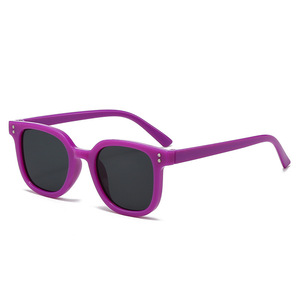 2025 <span class=keywords><strong>gafas</strong></span> de sol Anti UV de alta moda para niños y niñas <span class=keywords><strong>gafas</strong></span> de bebé de moda con marcos de Color caramelo en rojo azul café - Product Image 5