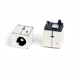 Prise de courant DC femelle 5,5 * 2,1/2,5 mm 012G//304/007B/125/112/044A noire, vente directe d'usine, production sur mesure - Product Image 3