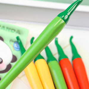 Stylo gel Chili Pepper 0,5 mm, coque en plastique, papeterie de bureau et scolaire - Product Image 2