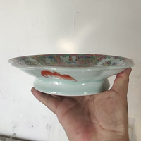 Assiette décorative en céramique de style chinois peinte à la main de 9 pouces, motif rose, ronde, sur pied haut, pour la présentation de mariage