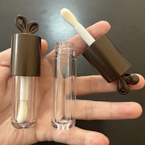 ISMAN En gros Tubes vides de 4 ml pour brillant à lèvres et huile à lèvres, design <span class=keywords><strong>lapin</strong></span>, couleur café chocolat, avec grand applicateur et <span class=keywords><strong>crochet</strong></span>, logo personnalisé - Product Image 1