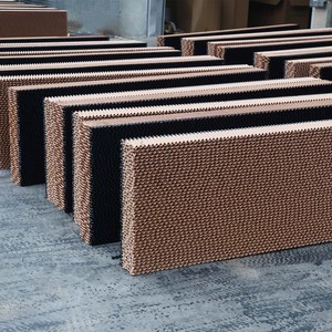 Nueva Almohadilla Refrigerante de Papel Kraft con Estructura de Panal, Protege a Cabras Jóvenes del Calor Extremo, 5-6 Años de Vida Útil, Marca de Alta Calidad - Product Image 4