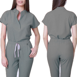 <span class=keywords><strong>Scrub</strong></span> medico all'ingrosso grigio anatomico manica corta da donna set di <span class=keywords><strong>Scrub</strong></span> medico della clinica odontoiatrica medici vestiti chirurgici - Product Image 2