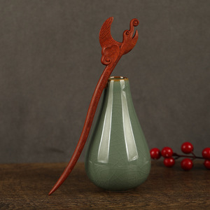 Horquilla retro de madera de sándalo roja, tallado de doble cara, peinado clásico, horquilla de estilo chino moderno, estilo antiguo para mujeres, Hanfu. - Product Image 3