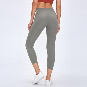 Pantalones de yoga peludos de doble cara para mujer con caderas de elevación de cintura alta y pantalones recortados elásticos de secado rápido para correr - Product Image 5