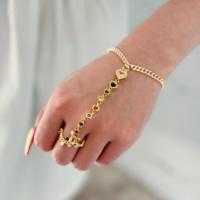 Nouveau Set de Bracelets de Doigt et Chaînes de Main en Diamant Couleurs Designer, Plaqué Or 18 carats, Bijoux de Maillons pour Femme Vente en Gros